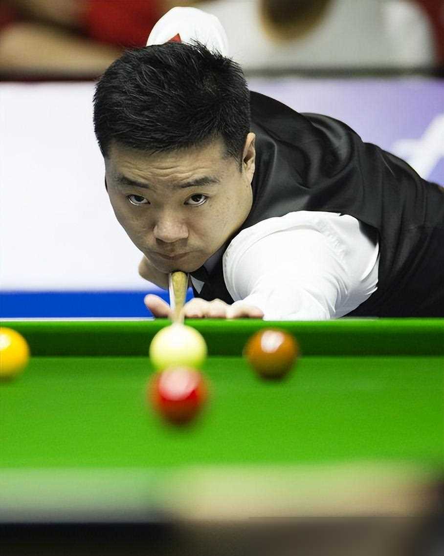 压背靠背赛 压背靠背赛