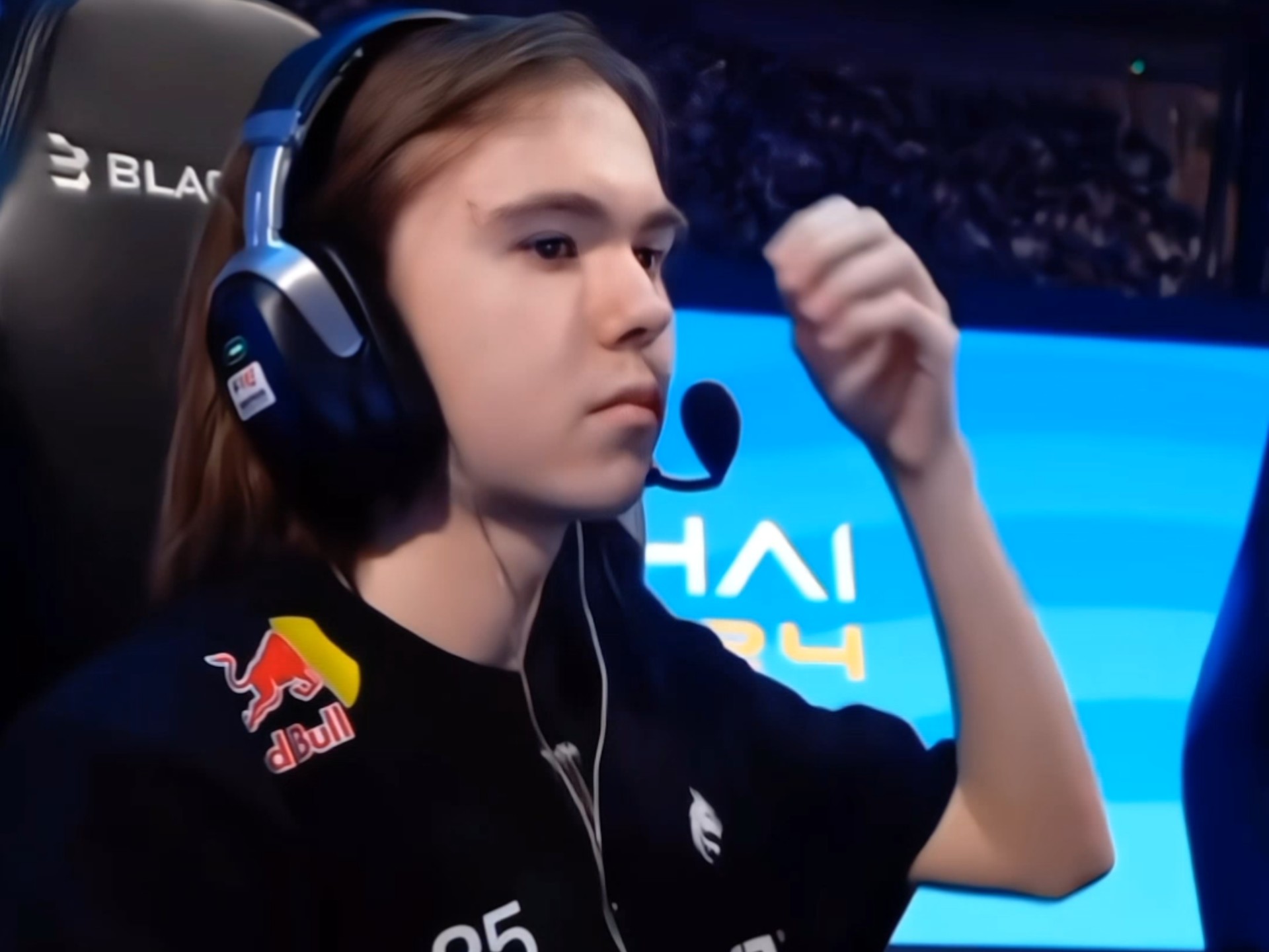 内线作为 内线作为