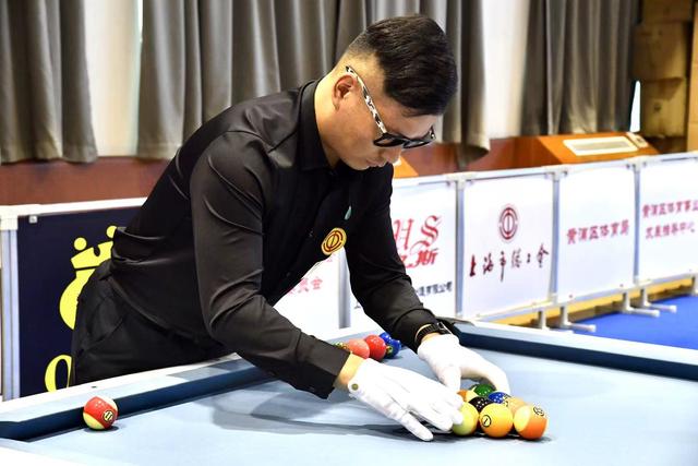 偶像效应 偶像效应